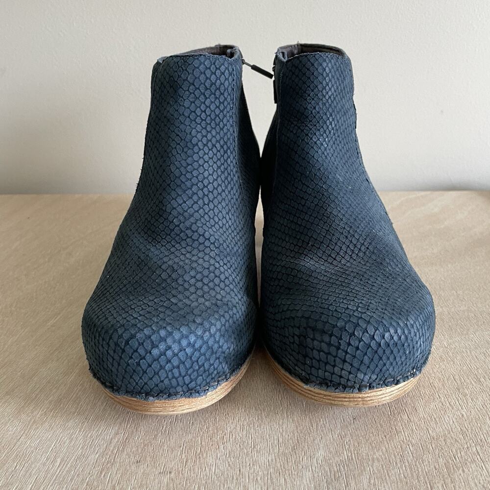 Dansko Maria Ankle Boots - Picture 3 of 9